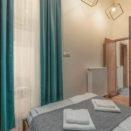 Heart Of Buda Apartments Lägenhet